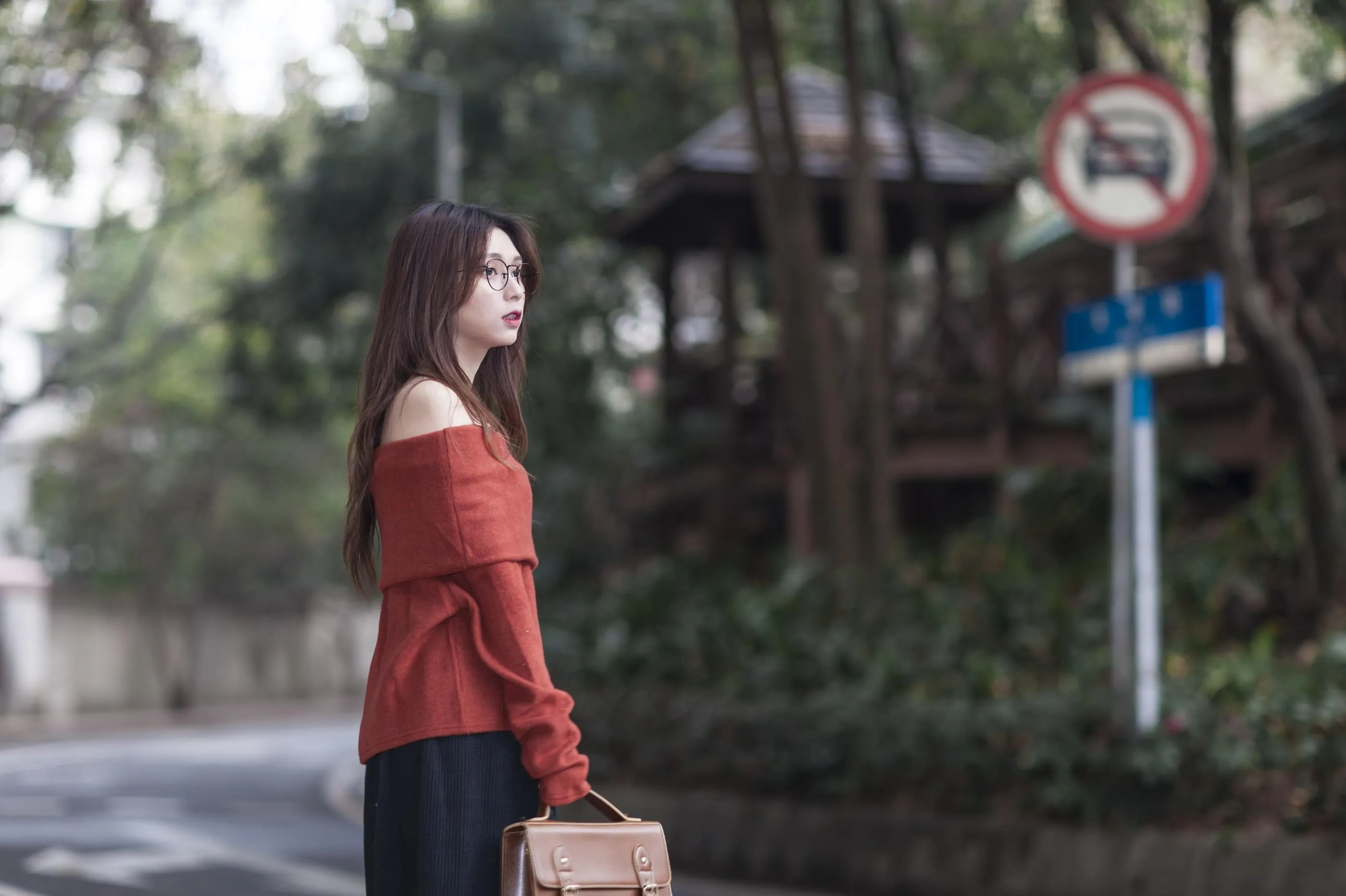 [YITUYU艺图语]2021.11.12 树下花开 七七 [22P]插图7